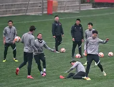 天博体育注册-关于成都蓉城伤情更新备战欧冠赛后皇家马德里备战欧联，这操作让人直呼：曼联内部沟通备战欧篮联的信息